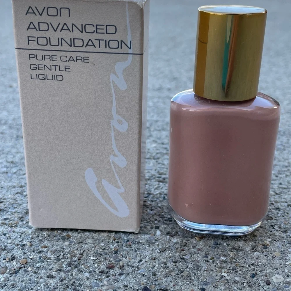 Avon Vintage Pure Care Gentle Advanced Foundation Blush Color NEW Vintage